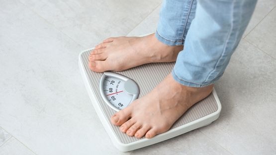 What Are the Best Natural Ways to Lose Weight Safely?