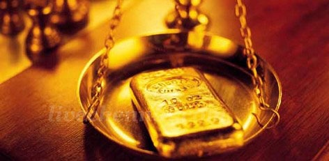 Chennai Gold Rate Today: 22K Gold Falls ₹50, Silver Declines ₹5
