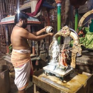 திருவண்ணாமலை அண்ணாமலையார் கோவிலில் சித்திரை மாத அமாவாசை பிரதோஷம்!