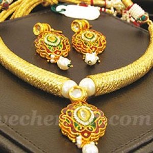 Gold Price Drops Sharply in Chennai; 22-Carat Gold Falls to ₹1,18,080 Per Sovereign