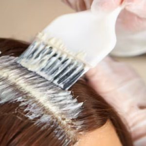 Are you aware of this shocking link between use of hair dyes and bladder cancer?